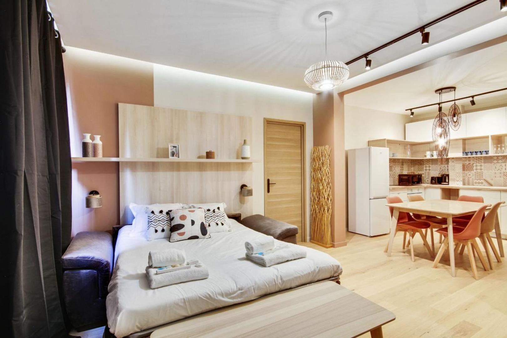 198 Suite Emma - Superb Apartment In París Exterior foto